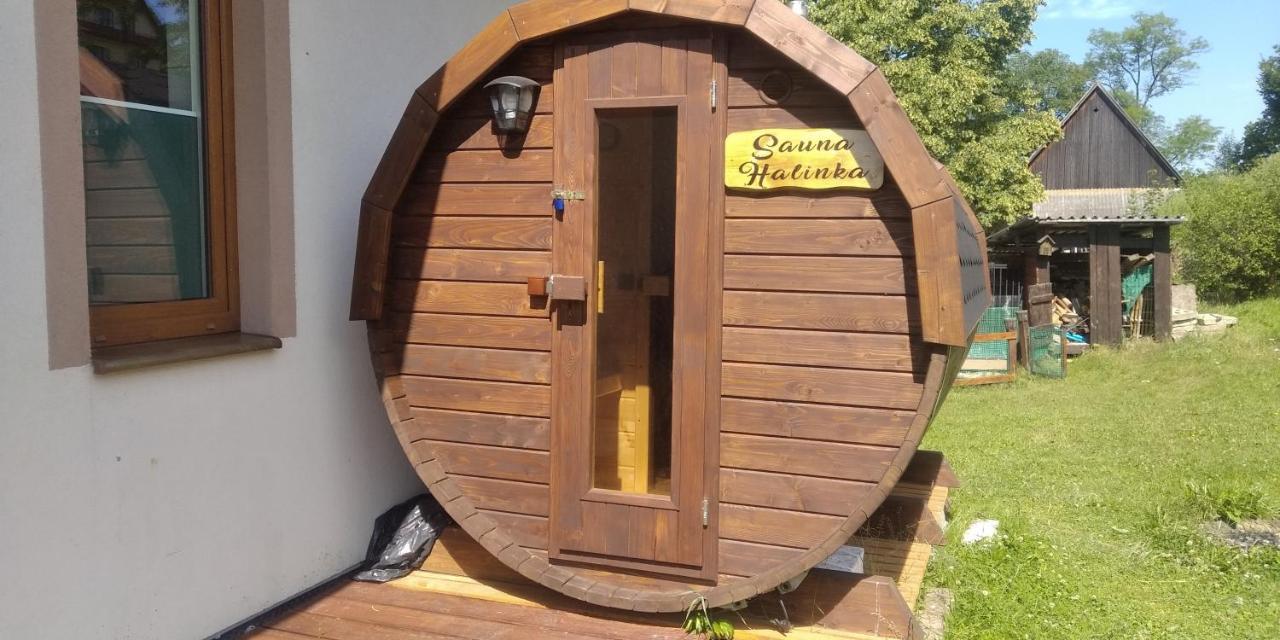 Domek Na Skarpie Zubrzyca Dolna Luaran gambar